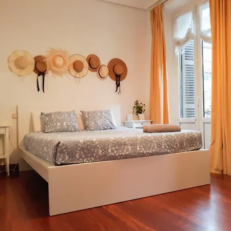 Casa 17 Quarto em Acomodações Particulares